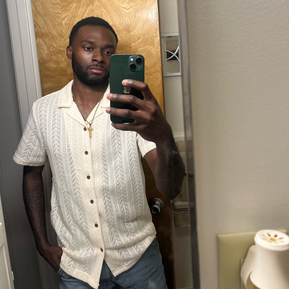 Meet your Posher, Isaiah